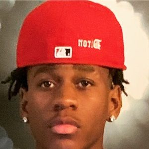 Meet your Posher, Julian